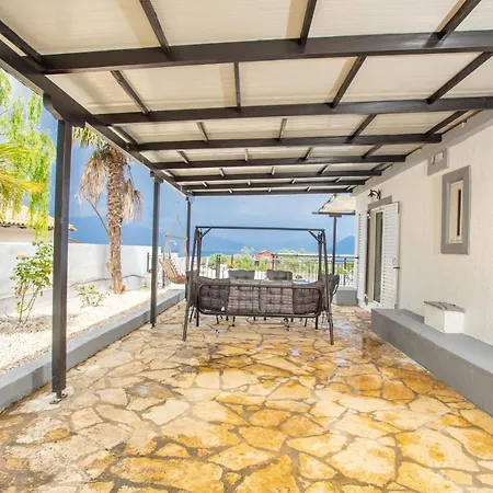 Villa Meganissi Dimitris *