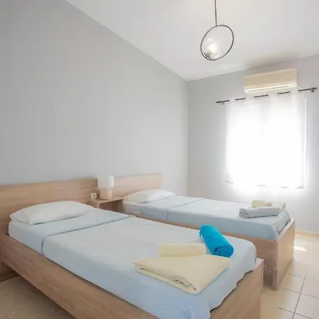 Villa Meganissi Dimitris *